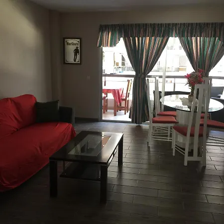 Jardines Canarios לוס כריסטיאנוס